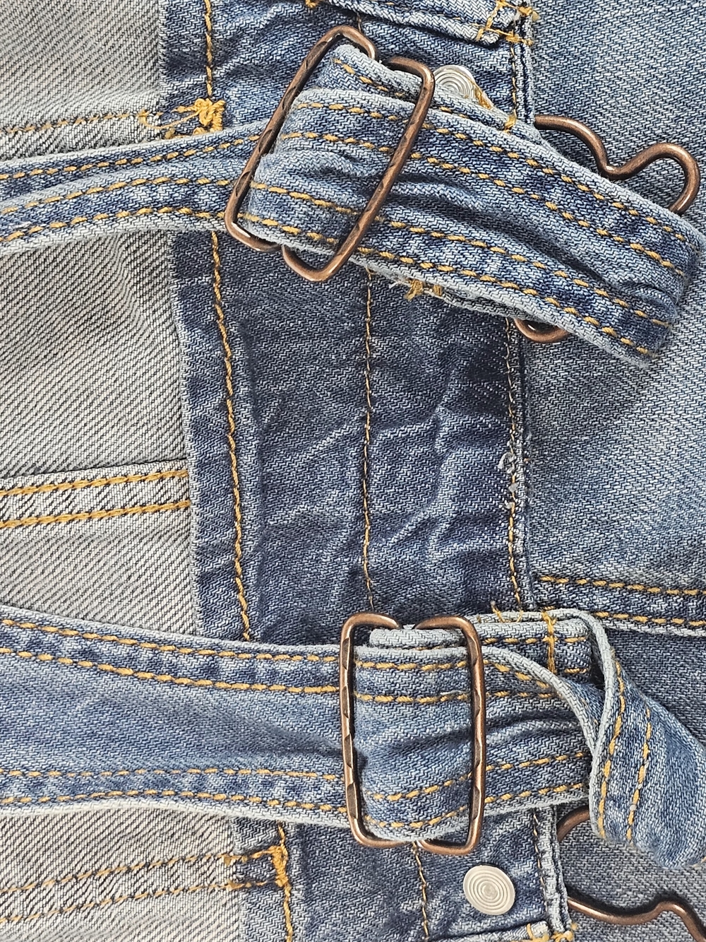 OshKosh B'gosh Girls Jean Overalls Shorts Size 5 Classic Vestbak Heritage Style - Picture 13 of 13